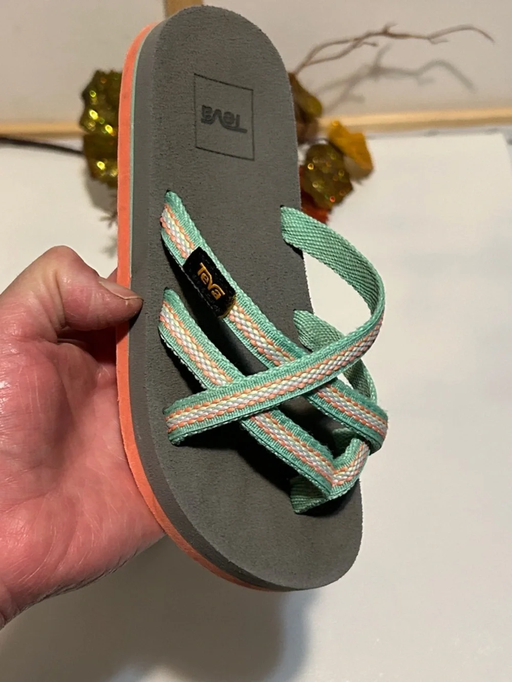 Cross-Strap Sandals in Mint Green